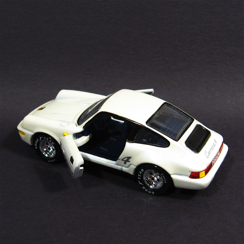 Illustration for article titled Teutonic Toothday MBX Superkings 911 Carrera4